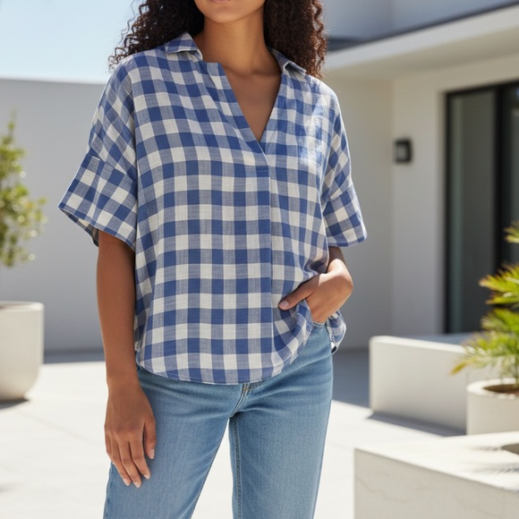 Madewell Tops - Madewell Gingham Seersucker Daily Shirt in blue and white